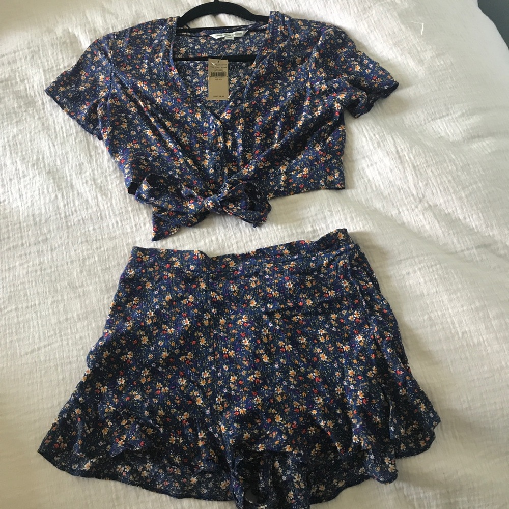 American Eagle Flower Two Piece